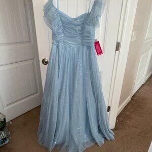 NWT City Vibe gown 18W